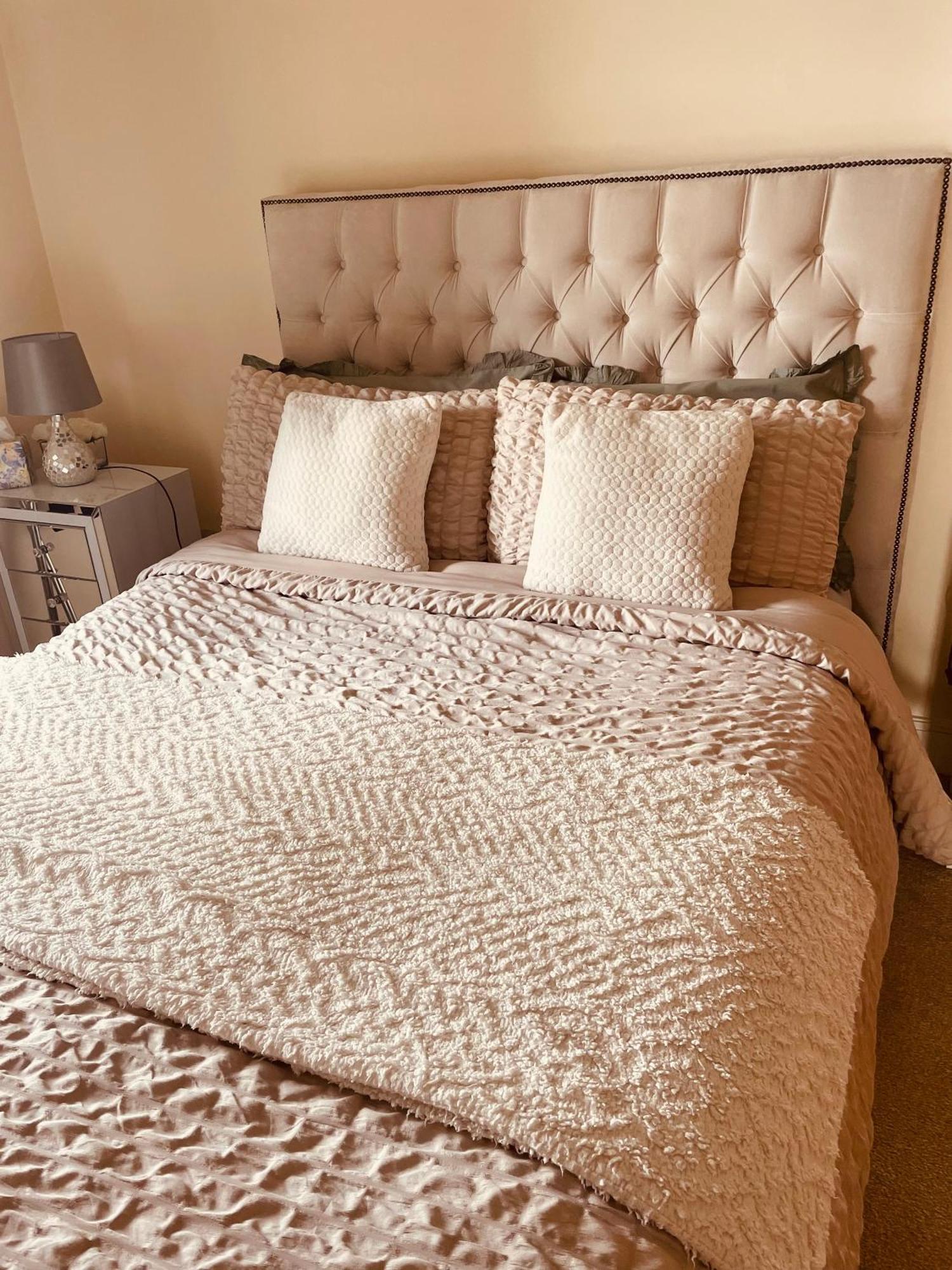 A Room In Central Park Apts Carrick on Shannon Esterno foto